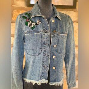 H&M Coachela Embroidered Floral Denim Jean Jacket Frayed Edge